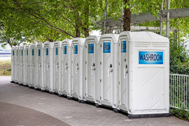 Best Portable restroom trailer rental  in Daleville, IN